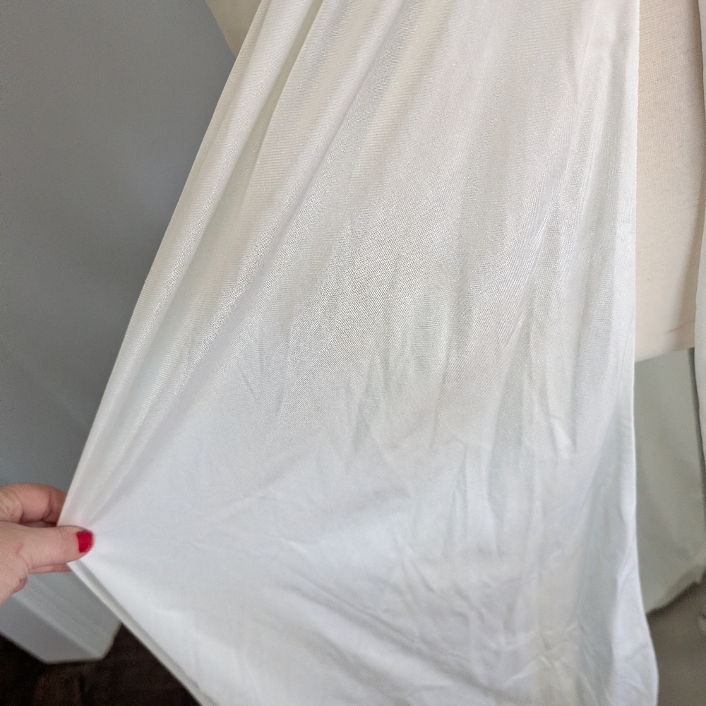 Vintage Women's Vasserte Cream Lace Flowy Slip Medium Flawed Stains - Picture 7 of 11